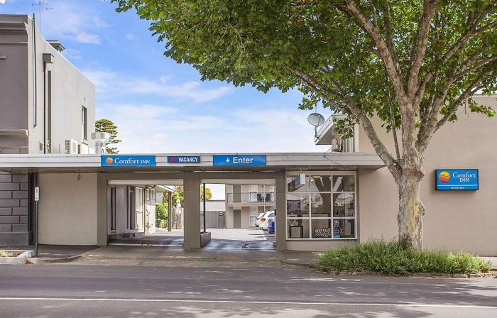 Comfort Inn Western