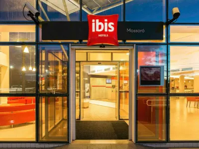 Ibis Mossoro Hotel a 