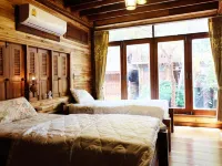 Klong Suan Plue Resort Hotels near Wat Phanan Choeng Worawihan