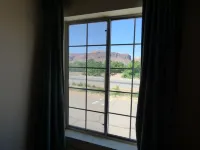 Moab Gateway Inn at Arches Nat'l Park - Bjergudsigt