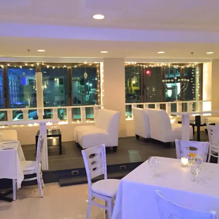 Long Beach Hotel