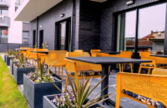 Green Concrete公寓酒店