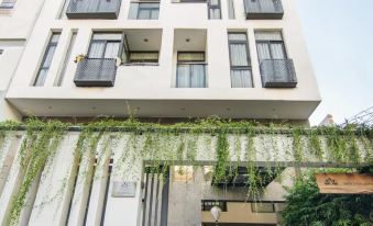 Sen Boutique House by 5H