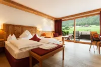 Hotel Chalet Tianes - Alpine Relax - Mountain view