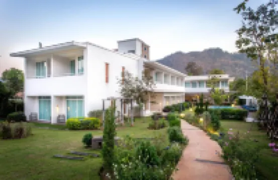 แพรรี่ ฮิลส์ รีสอร์ท โรงแรมใกล้พรีโม เพียซซ่า