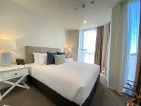 La Quinta by Wyndham Parnell Auckland Hotels near St Stephen’s Chapel