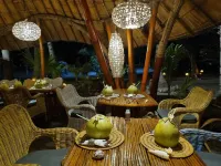 Coconut Garden Beach Resort - breakfast