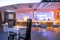 DeLight Boutique Hotel - Small Luxury Hotels of the World - breakfast