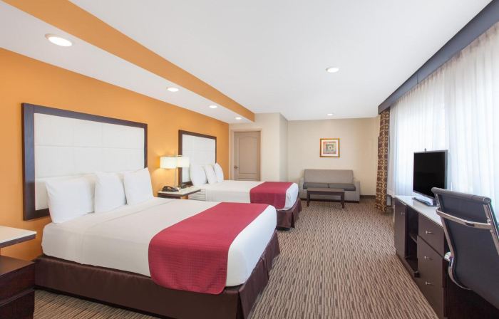 Ramada by Wyndham Culver City