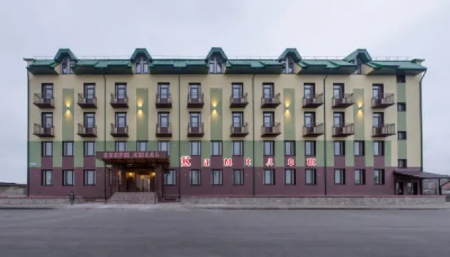 Камелот Отели в г. 