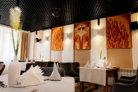 Я-Отель Отели рядом с достопримечательностью «Сияние»