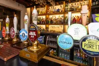 New Inn - bar