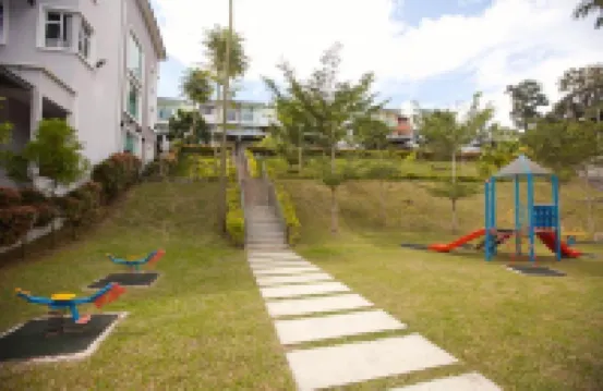 Shamrock Villas Corner or Seaview or Standard