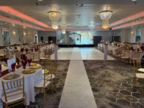 Ramada by Wyndham Glendale Heights/Lombard