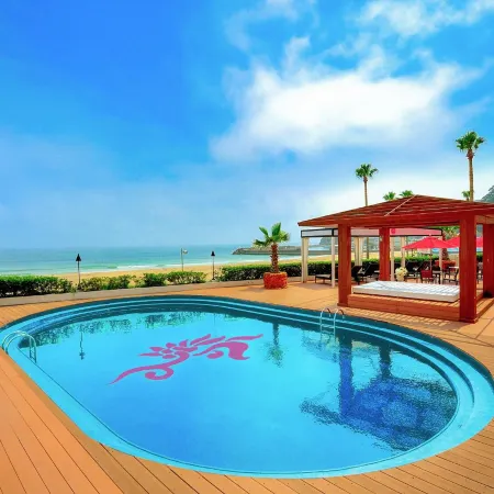 Sayan Terrace Hotel & Resort