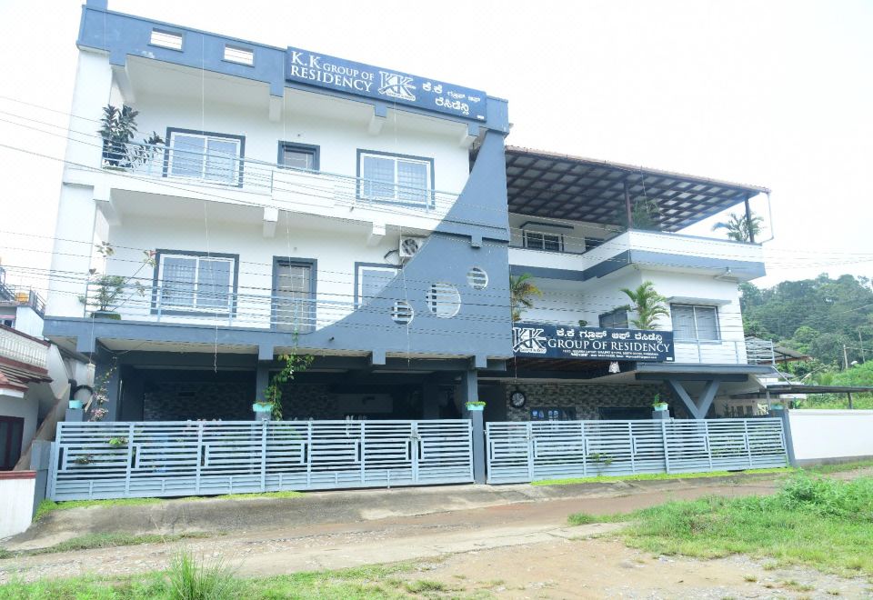 Iroomz KK Group of Residency - Housity