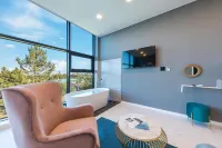 Gangneung Good Day Poolvilla - maisons de vacances
