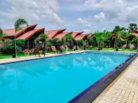 Anukama Resort - Pools