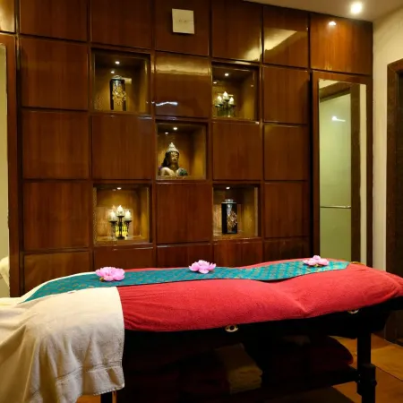 Hotel Holiday Resort