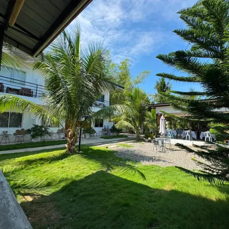 Coconut Inn Moalboal
