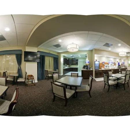 Holiday Inn Express & Suites CLEARWATER/US 19 N by IHG