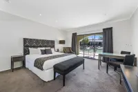 Quality Resort Siesta - parkir