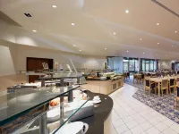 Warwick Conferences - Radcliffe - breakfast