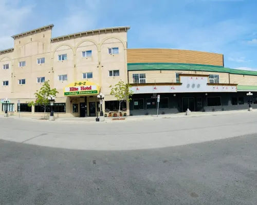 Elite Hotel -Downtown Center- "Ski & Northern Light Tour" "Hot Spring Tour "Long-Term stay" Hotels in Whitehorse