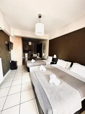 Mc Queen Rooms & Apartments Hotels in Vatanex