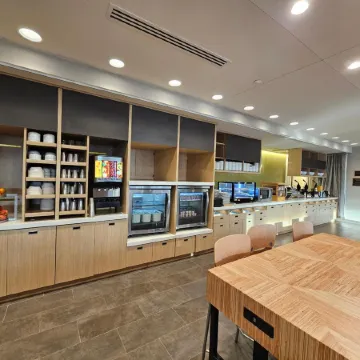 Home2 Suites by Hilton Allentown Bethlehem Airport