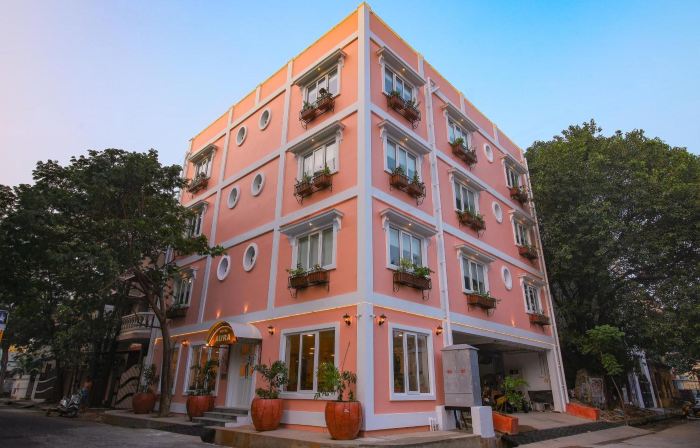 Hotel Aura by Woco Stays