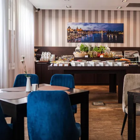 Focus Hotel Szczecin Отели рядом с достопримечательностью «Арена «Нетто»»