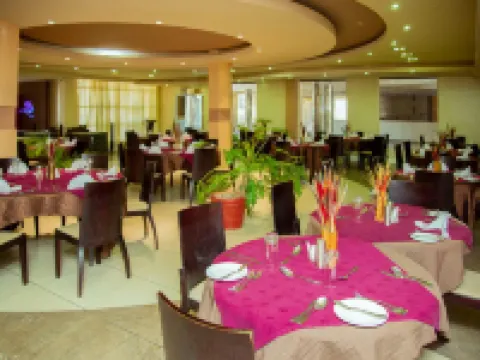 SG Premium Resort アルーシャのホテル