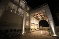 raghukul sadan Отели в г. Файзабад