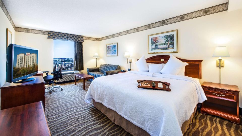 Hampton Inn & Suites Atlanta-Airport North