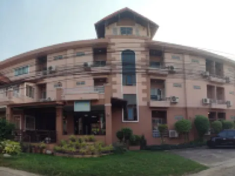 โรงแรม อารีน่ารีสอร์ท อุตรดิตถ์ โรงแรมในอุตรดิตถ์