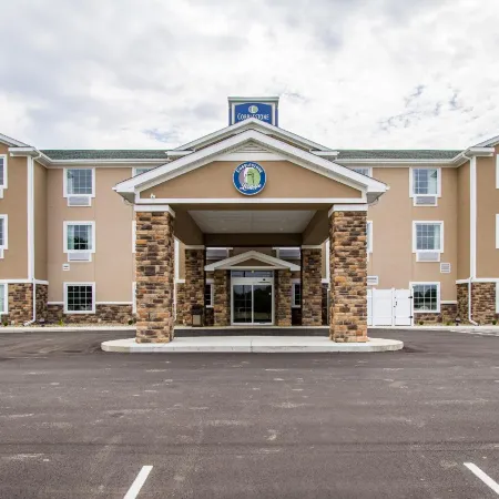 Cobblestone Hotel & Suites - Orrville Hotels in Wayne County