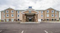 Cobblestone Hotel & Suites - Orrville Hotels in Kidron
