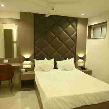 Hotel Sahara Residency Rooms