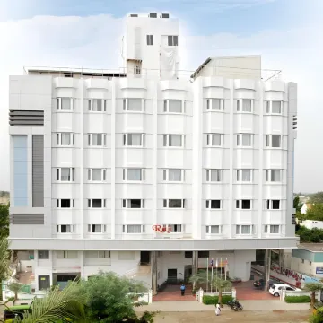 Hotel Raj