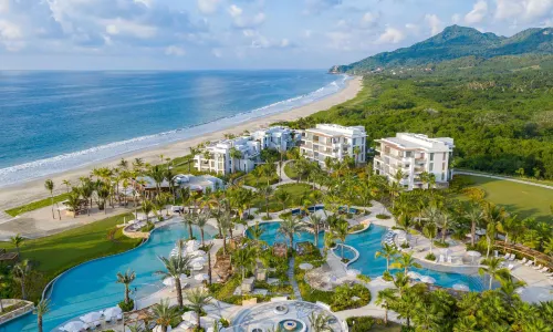 Conrad Punta de Mita