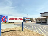 Motel 6 Mount Pleasant, TX Hotels in Titus County