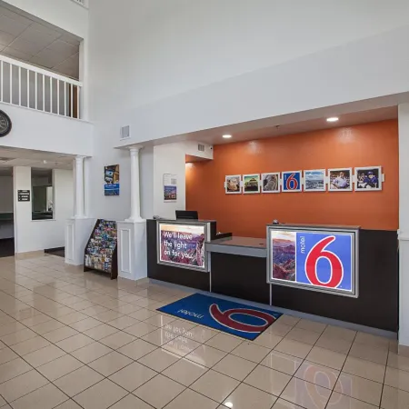 Motel 6 Bedford, TX - Fort Worth