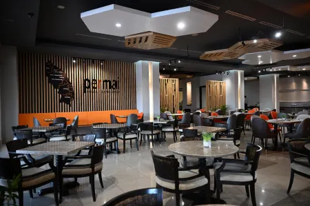 Permai Hotel Kuala Terengganu Отели в г. Kuala Ibai