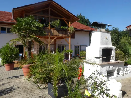 Chalet Valley Hotels in Sauerlach