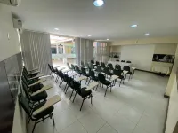 Hotel Premier - ที่มีที่จอดรถ