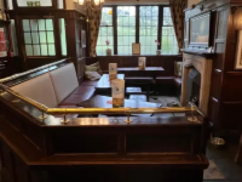 เดอะ เพนเดิล อินน์ โรงแรมในPendle District