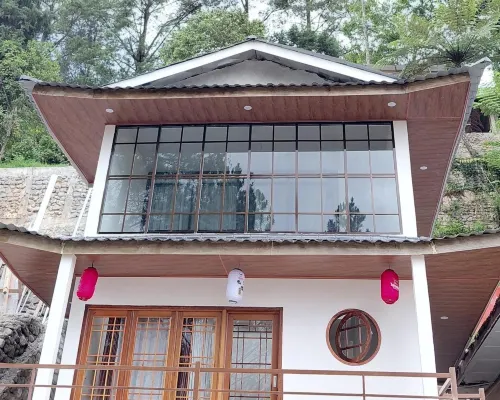 Villa Takasima Berastagi Hotel a Berastagi
