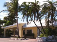 Kingsail Resort Hotels in Marathon