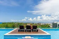 Grand Fifty Suites - Beach